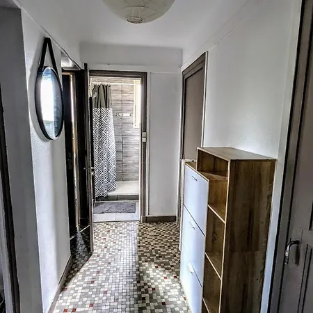 Privee Lyon Oullins